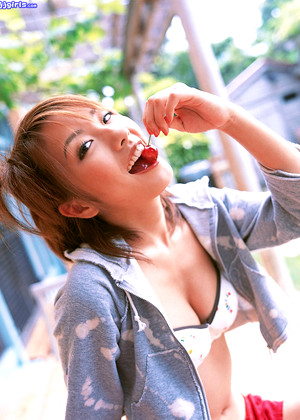 山本梓 Azusa Yamamoto