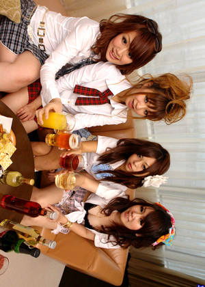 AKB48風の美少女 Four Pussy