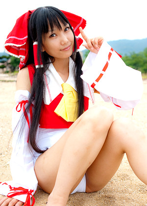 博麗霊夢 Reimu Hakure