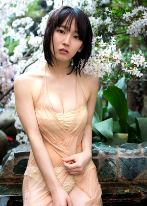 吉岡里帆 Riho Yoshioka