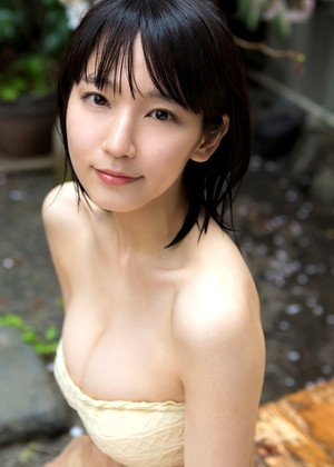 吉岡里帆 Riho Yoshioka